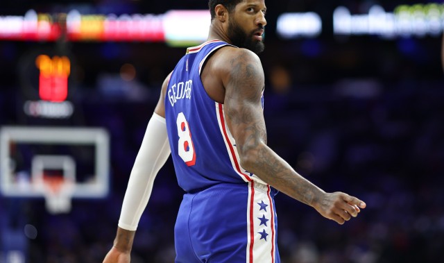 开云体育网址-明天76人迎战骑士 乔治&amp;恩比德大概率出战 巴洛出战成疑