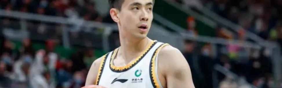 三分球40投34中！赵继伟火线复出拯救辽篮：他能率队重返四强吗？