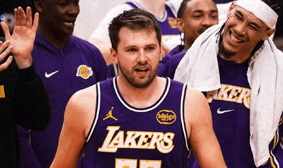 kaiyun.com-东契奇你太狠了，科比尘封20年的历史纪录，今天被你打破|湖人|骑士|科比·布莱恩特|科比-布莱恩特|克利夫兰骑士队_新浪体育_新浪新闻