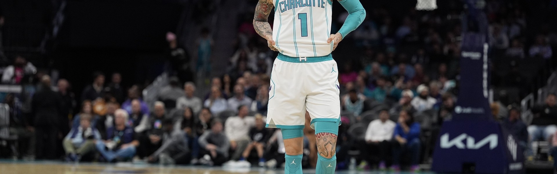 黄蜂主帅谈三球打替补：这展现了他作为领袖的无私奉献精神